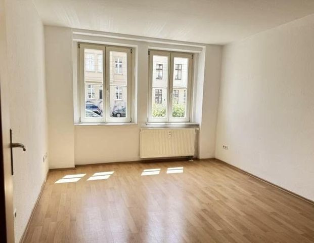 Wohnen in MD-Stadtfeld Ost schöne 3-Wohnung im EG mit kleiner Terrasse ca.65,29m² zu vermieten ! - Foto 1