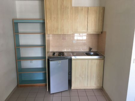 Location Appartement 1 pièce Meublé 30m² MONTPELLIER 34080 - Photo 2