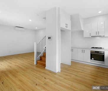 3/19 Railway Avenue, Laverton VIC 3028 - Townhouse For Rent | Domain - Photo 3