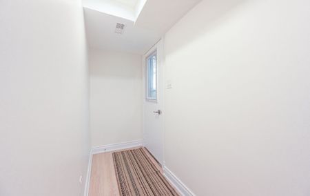 For Lease - 3980 Midhurst Lane, Mississauga, Ontario - Photo 2