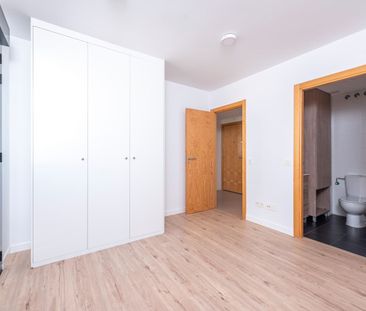 Piso de alquiler en Copenhague, 59, Parque Oeste - Fuente Cisneros - Photo 1