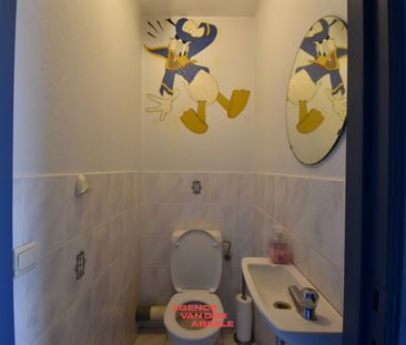 Zeer lichtrijk appartement met 2 slaapkamers en terras - Photo 3