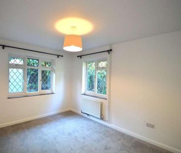 Croft Road, Crowborough, TN6 - Photo 2