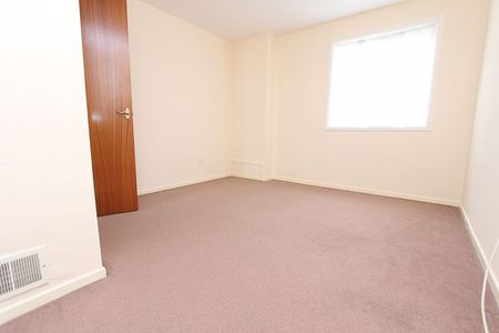 Edmonton Avenue Kingstanding, Birmingham - Photo 4