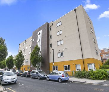 Chaplin Court, E3 - Photo 4