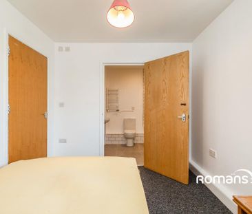 1 bedroom flat to rent - Photo 6