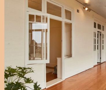 Bellevue Hill - Photo 5