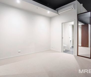 205/320 St Kilda Road, Southbank - Photo 2