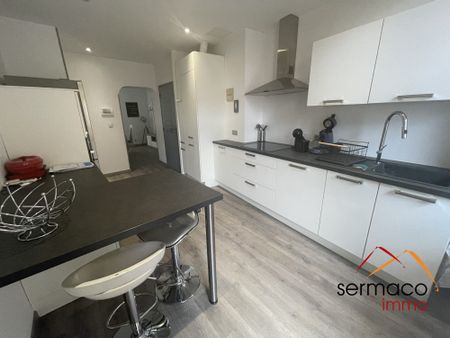 Appartement de type F3 avec entrée indépendante - Photo 2