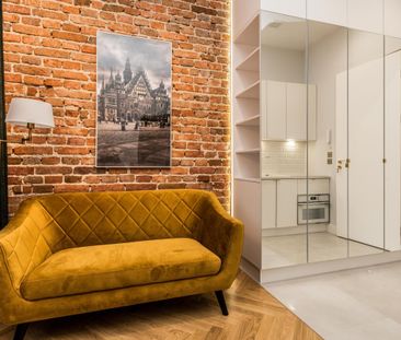 Przyjemne ,ciche dwa pokoje w ścisłym centrum - Zdjęcie 2