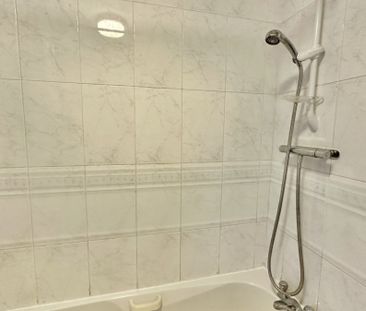 Parkland View, Lundwood, Barnsley, S71 - Photo 3