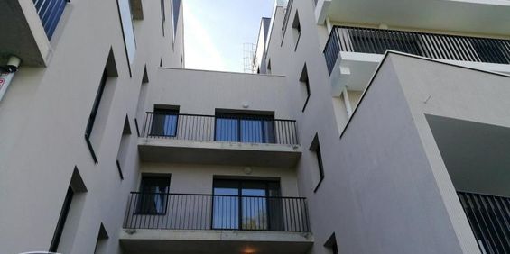 Location Appartement 1 pièce 25m² LORMONT 33310 - Photo 3