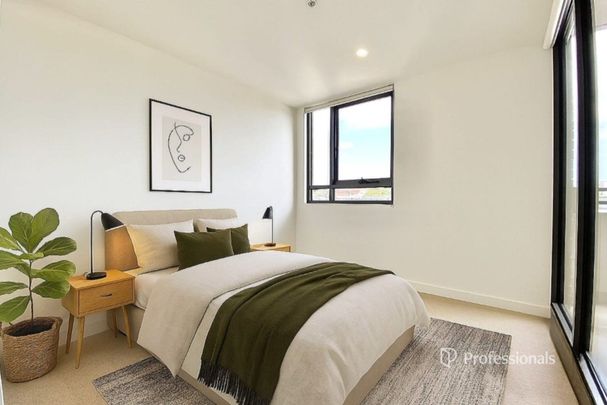 Modern & Spacious 2-Bedroom Apartment | C210/58 Kambrook Road, Caulfield North - Photo 1