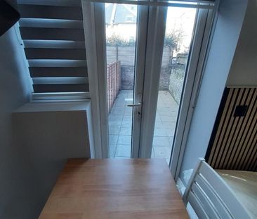 Studio Flat, SW6 - Photo 2