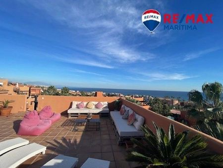 Alquiler de ático en Guadalobón - Photo 3