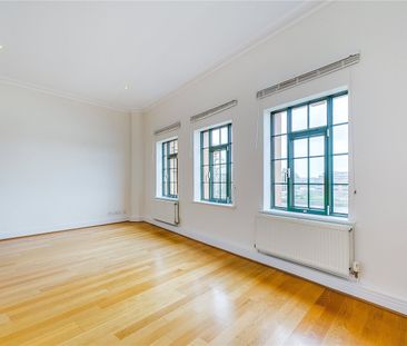Somerville Avenue, Barnes, London, SW13 - Photo 1