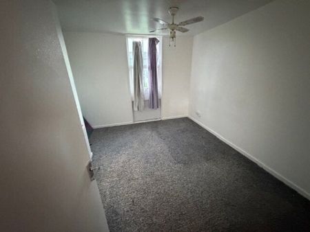 Bryn Jones Close, CV3, Property for rent - Photo 3