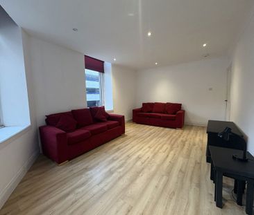 Victoria Road, Dundee - Photo 1