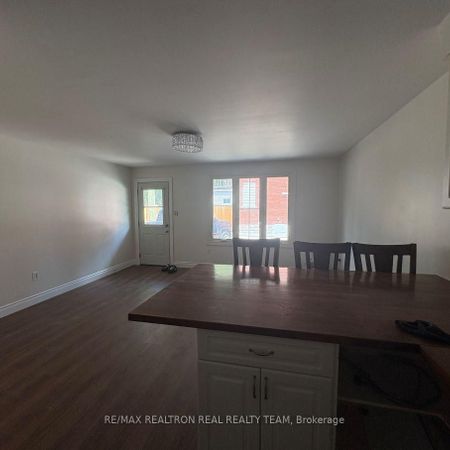 For Lease - 1129 Cannon Street Unit# #C1, Hamilton, Ontario - Photo 3