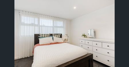 This chic, stylish three-level home you in the heart of the Adelaide CBD. - Photo 5