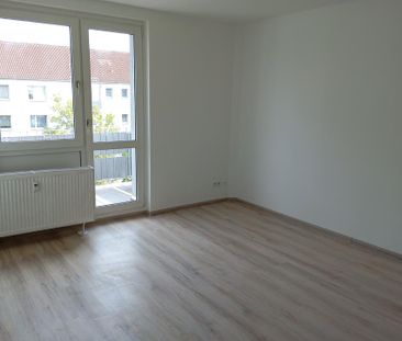 2 Zimmer Wohnung mit Balkon in Wolfen/ Krondorf - Foto 1