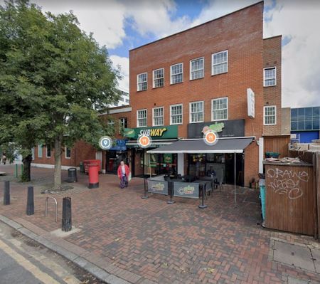 Studio Flat, Park Royal Road, NW10 - Photo 3