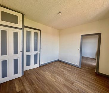 Appartement T4 à louer à Roanne - Faubourg Clermont - Photo 2