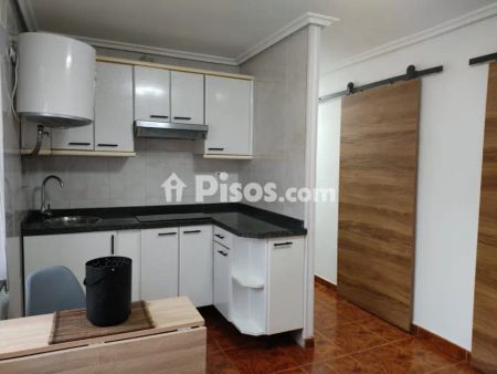 Piso en alquiler en Calle Maestras de la República - Foto 5