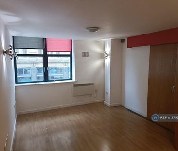 2 bedroom flat to rent - Photo 4