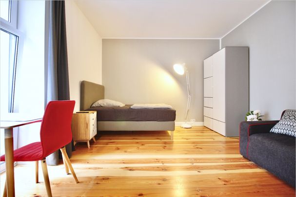 1 Zimmer in Düsseldorf - Photo 1
