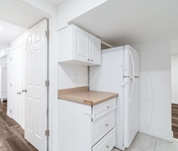 For Lease - 56 Nash Road, Hamilton, Ontario - Photo 6