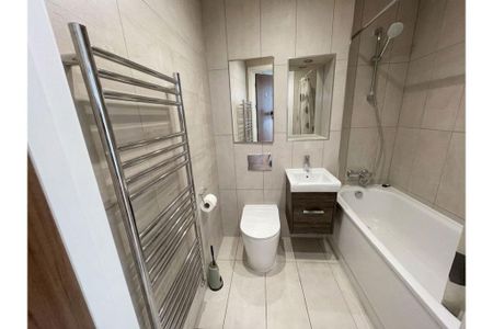 1 bedroom flat to rent - Photo 5