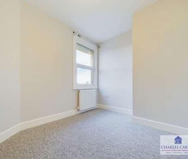 Coventry Avenue, Worcester, WR2 - Photo 3