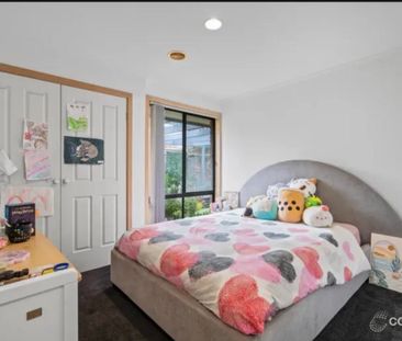 Roxburgh Park - Photo 4