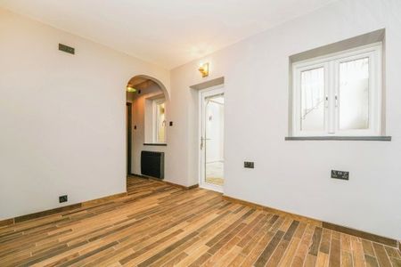 London Road, Cheltenham, GL52 - Photo 5