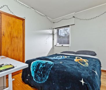 Property Management74 Eskdale Road, Birkdale - House for Rent - Photo 5