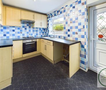 2 bedroom terraced house to rent - Photo 4