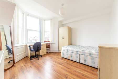 6 bed maisonette to rent in Dinsdale Road, Sandyford, NE2 - Photo 4