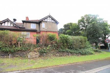 3 bedroom semi-detached house to rent - Photo 3