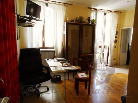 Двухкомнатная квартира в историческом центре Милана - Photo 1