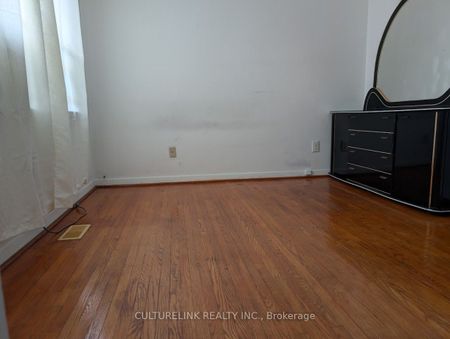 For Lease - 998 Willowdale Avenue Unit# main floor, Toronto, Ontario - Photo 5
