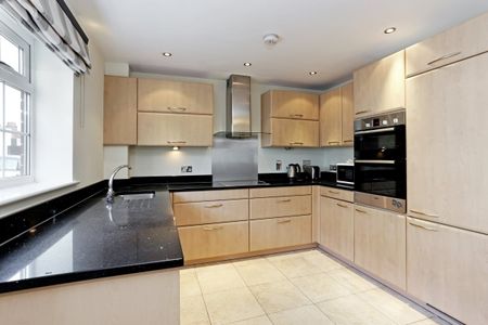 2 bedroom apartment to rent - Photo 5