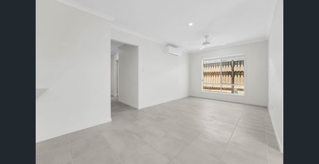 Brand-New 4-Bedroom Family Home in Crestmead - Photo 1