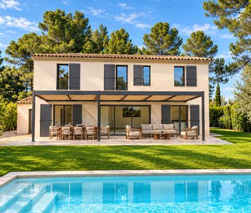 ÉGUILLES VILLA CONTEMPORAINE PRESTATIONS HAUT DE GAMME DOMAINE SÉCU... - Photo 1