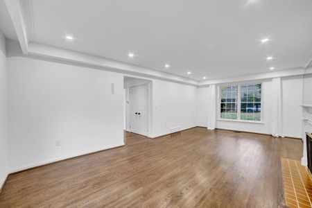 For Lease - 312 Dalewood Drive, Oakville, Ontario - Photo 5