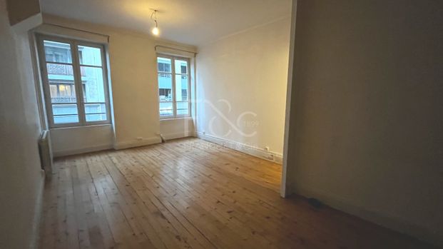T2 60m² - Rue Renan 69007 - Photo 1