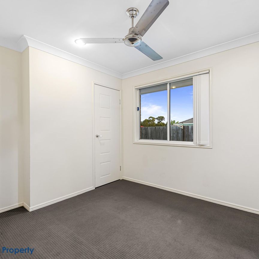 LOVELY MODERN HOME AWAITS! - Photo 1