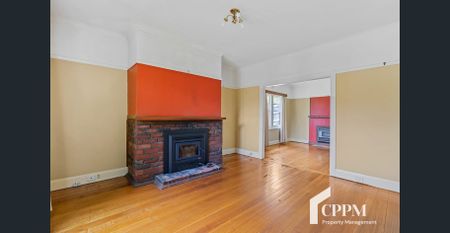 Character Home at the Foot of kunanyi / Mt Wellington - Photo 2