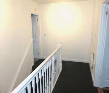 London Drive, Willenhall, WV13 - Photo 5