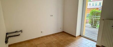 Schicke 2-Raum-Wohnung mit Balkon auf dem Zeller Berg! - Foto 1